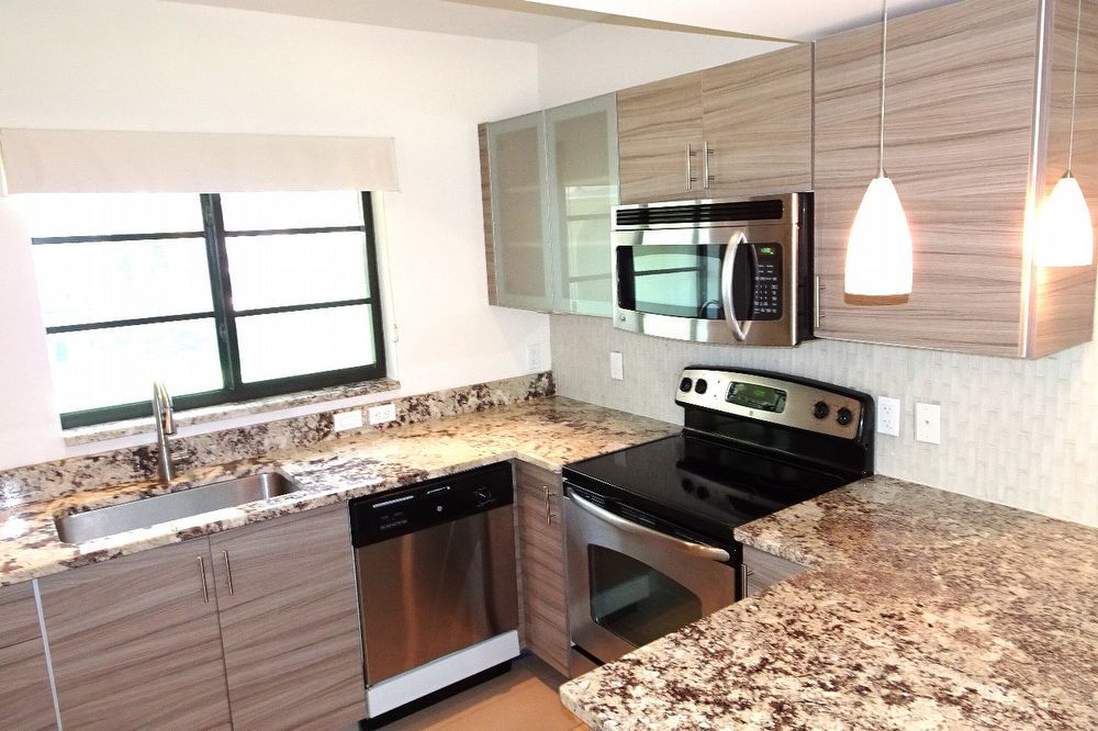 DOWNTOWN LAS OLAS property image