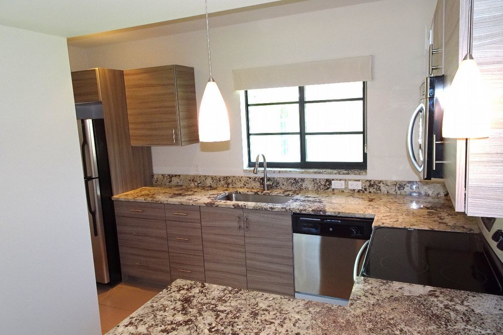 DOWNTOWN LAS OLAS property image