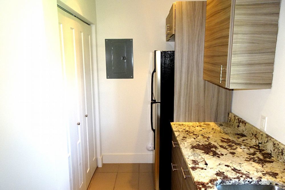 DOWNTOWN LAS OLAS property image