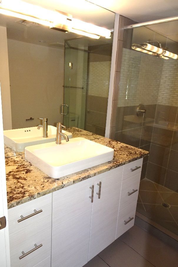 DOWNTOWN LAS OLAS property image