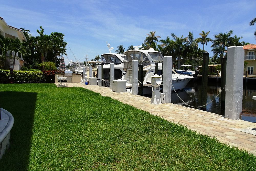 DOWNTOWN LAS OLAS property image