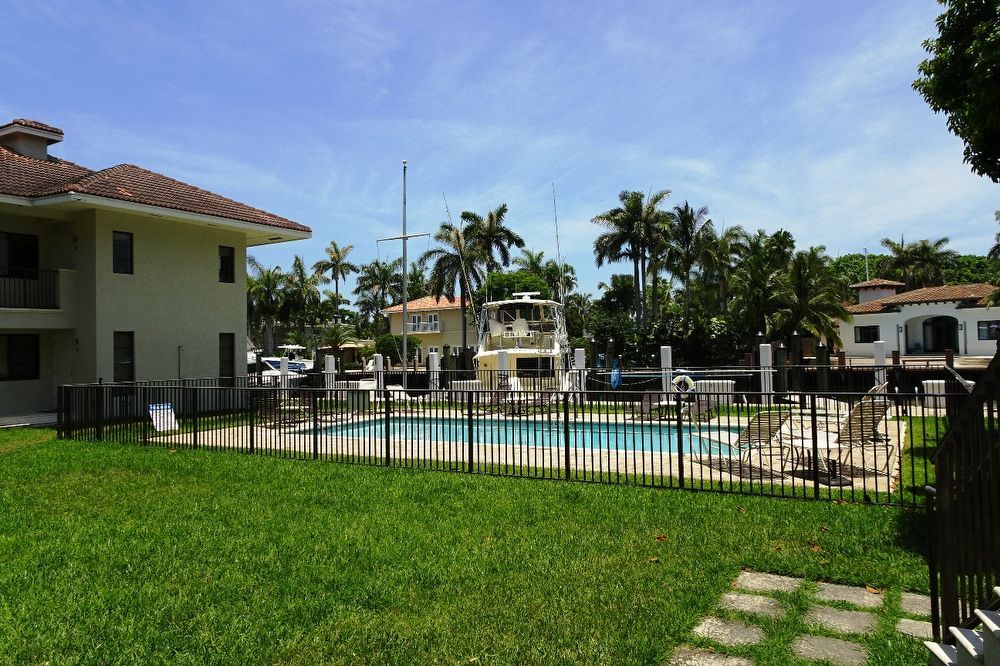 DOWNTOWN LAS OLAS property image