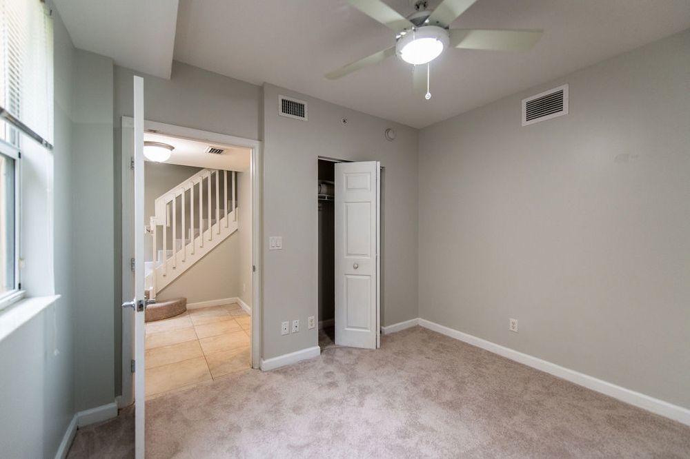 3/3/1 TOWNHOUSE property image