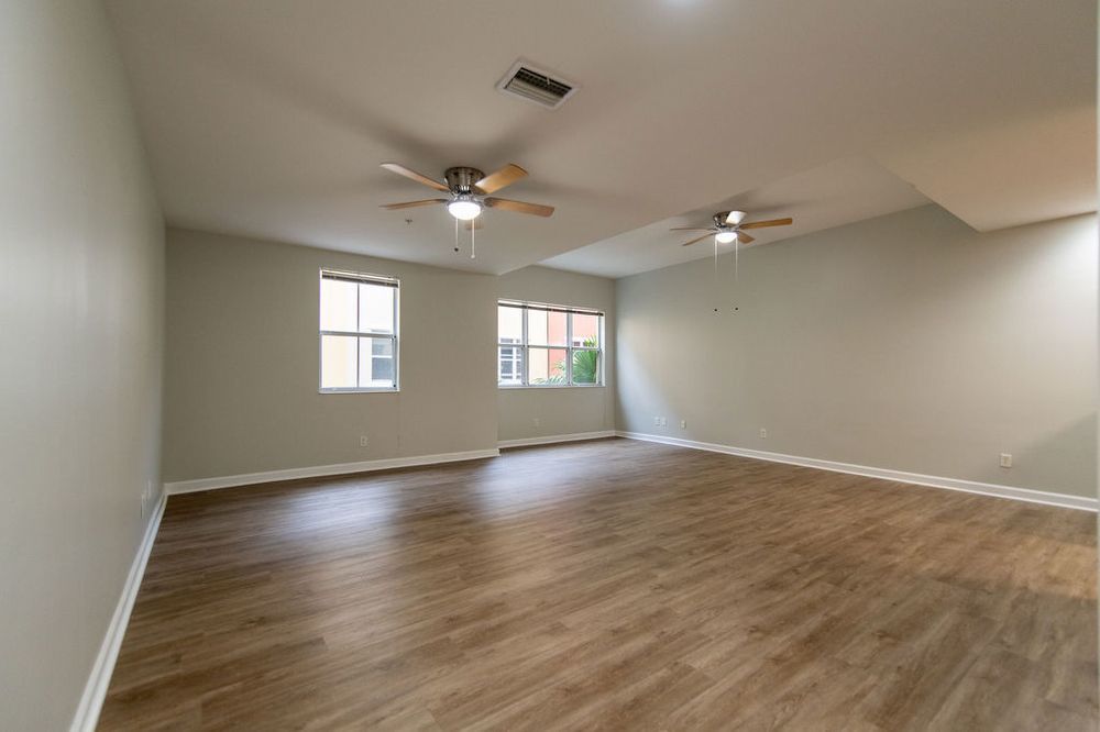 3/3/1 TOWNHOUSE property image