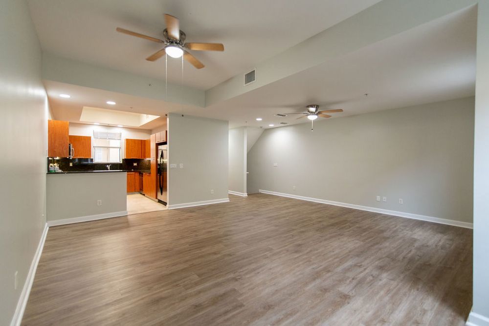 3/3/1 TOWNHOUSE property image