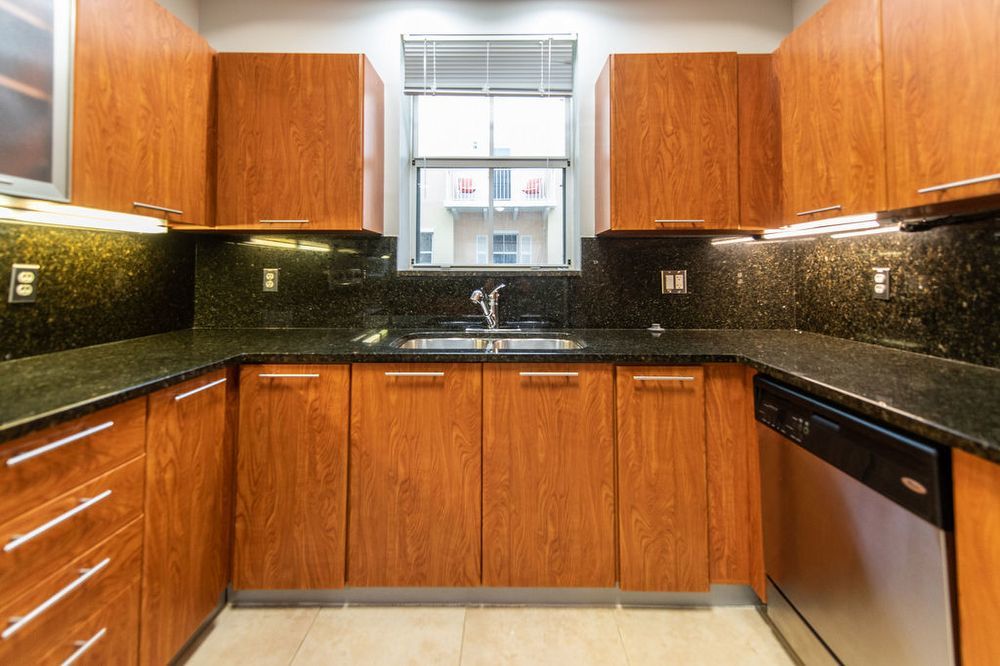3/3/1 TOWNHOUSE property image