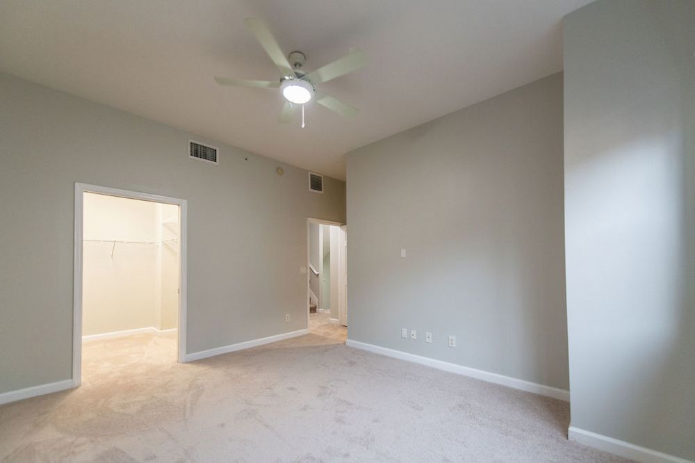 3/3/1 TOWNHOUSE property image