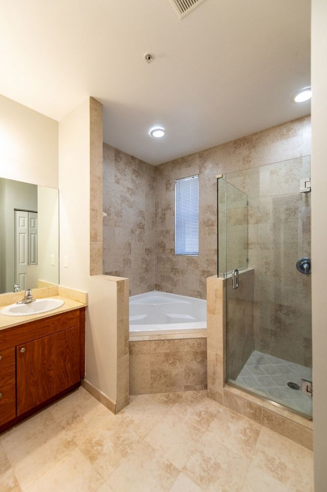 3/3/1 TOWNHOUSE property image