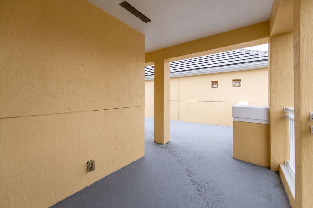 3/3/1 TOWNHOUSE property image