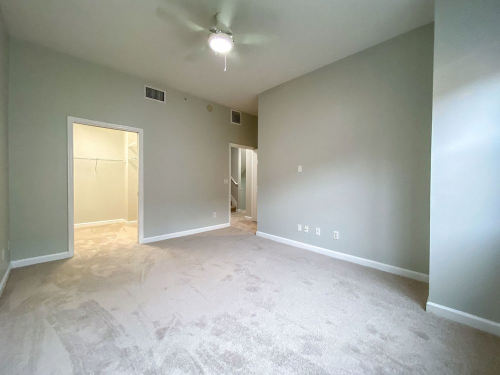3/3/1 TOWNHOUSE property image