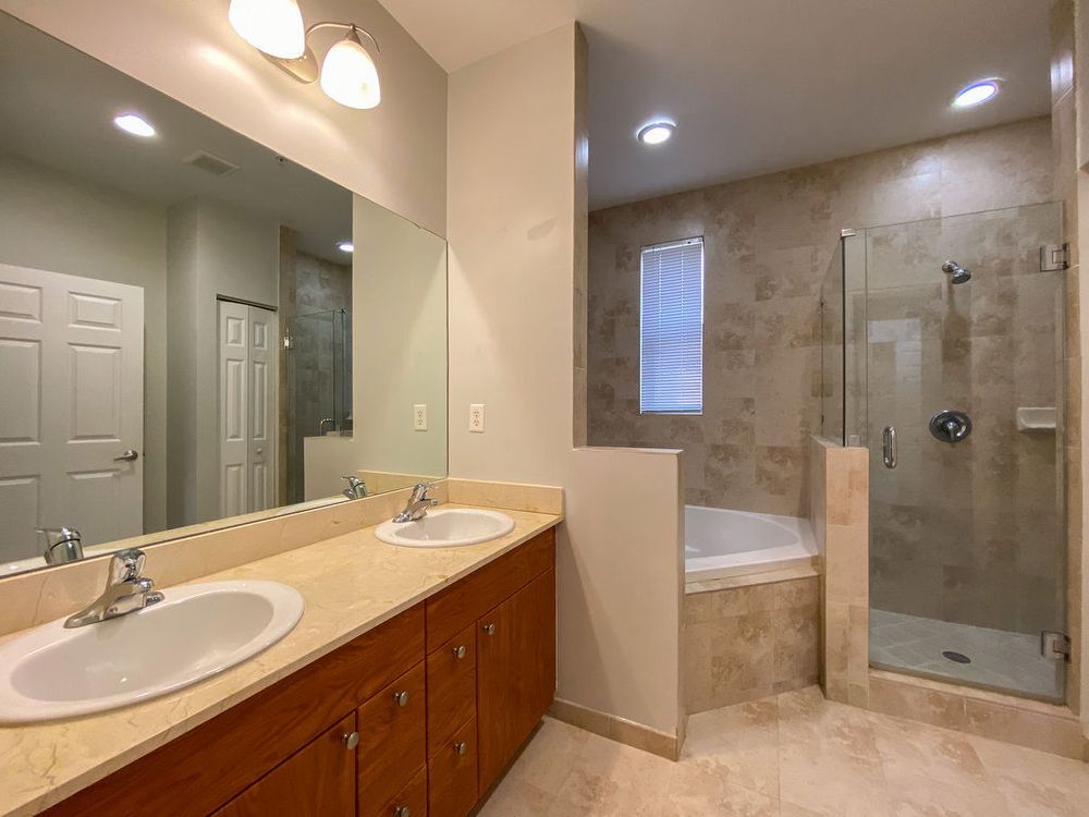 3/3/1 TOWNHOUSE property image