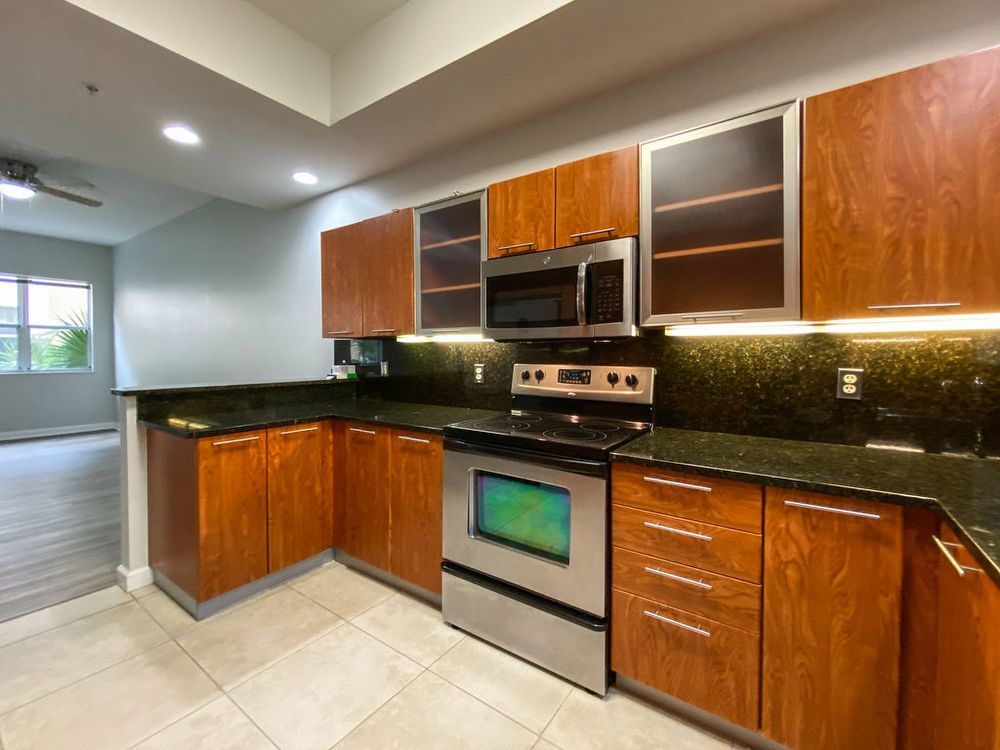 3/3/1 TOWNHOUSE property image