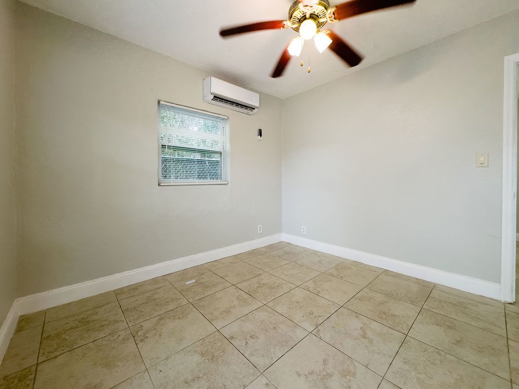 CUTE HOUSE, GREAT PRICE! property image