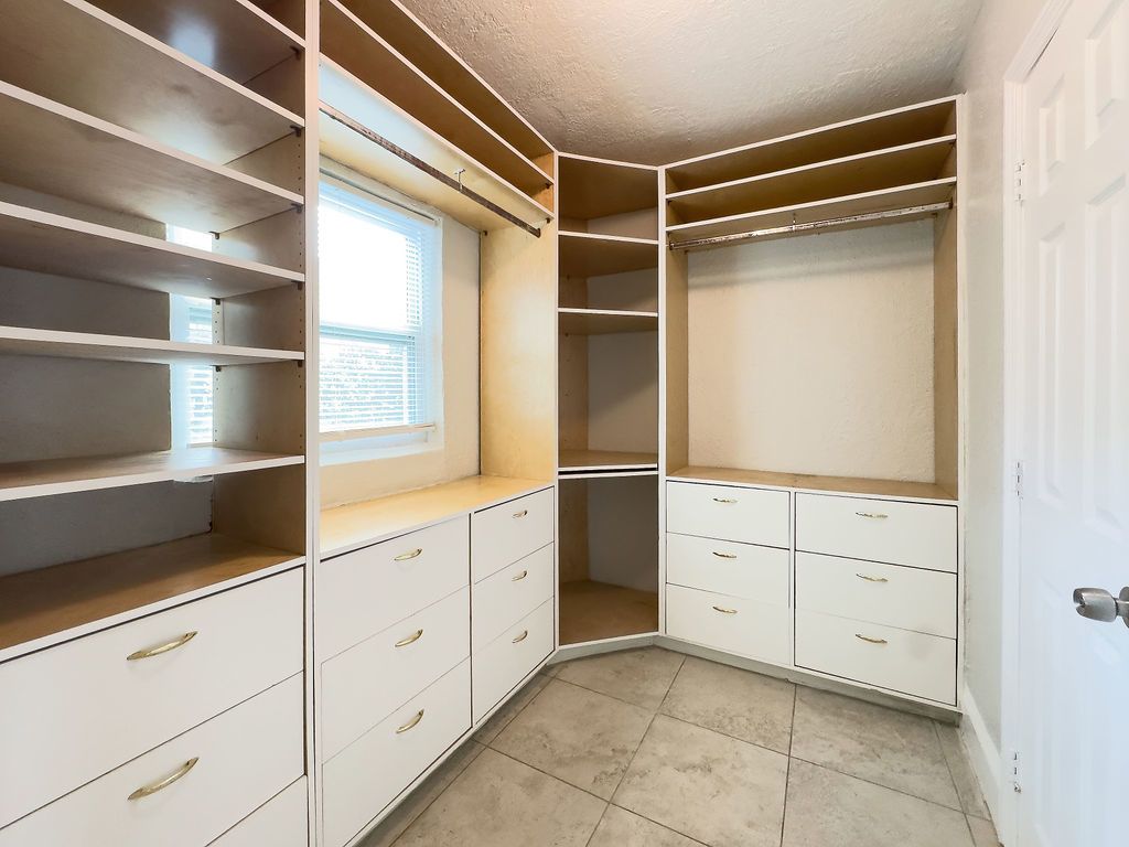 CUTE HOUSE, GREAT PRICE! property image