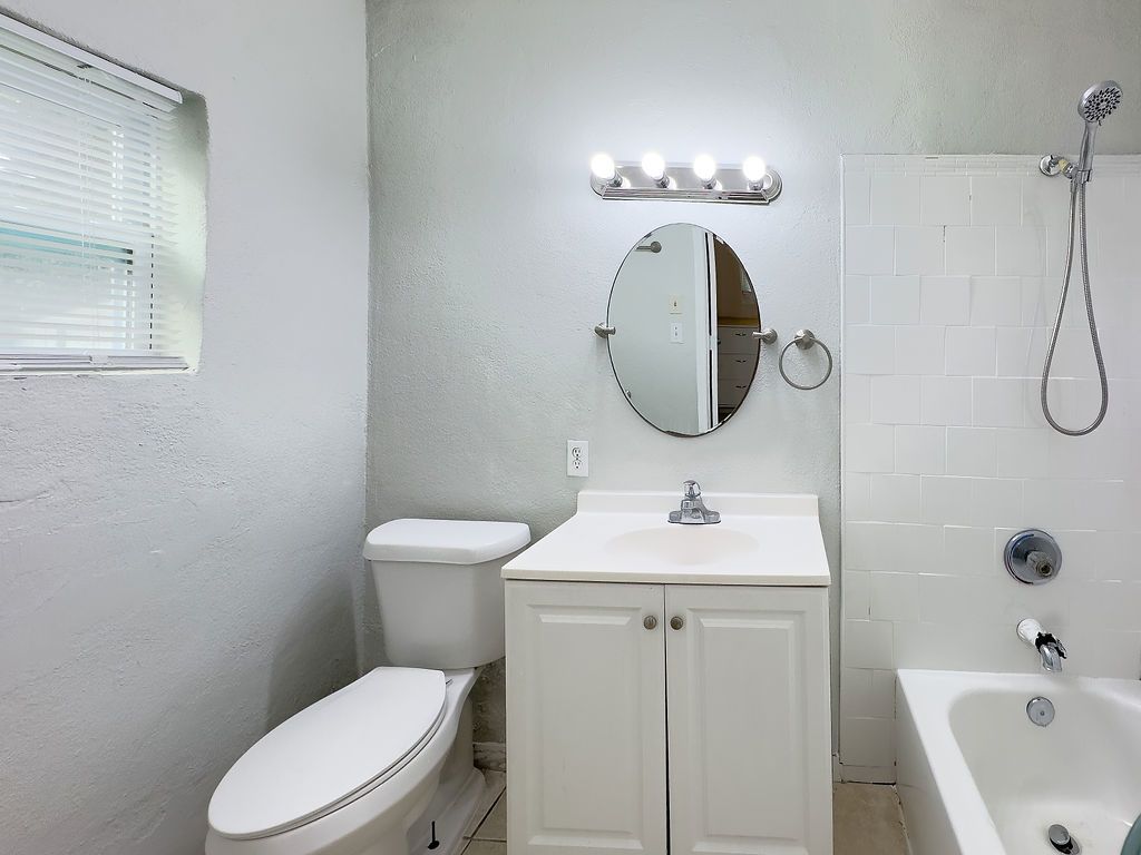 CUTE HOUSE, GREAT PRICE! property image