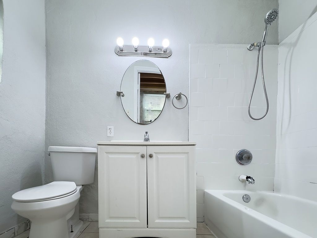 CUTE HOUSE, GREAT PRICE! property image