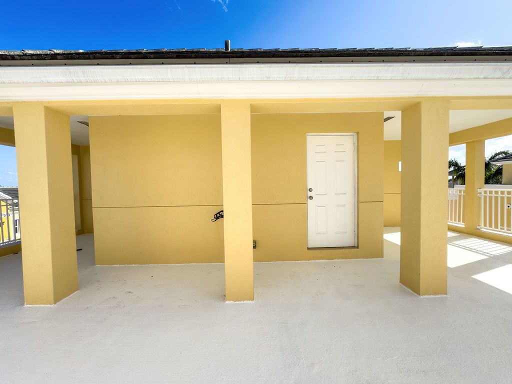 VINTAGE AT LIGHTHOUSE POINT property image
