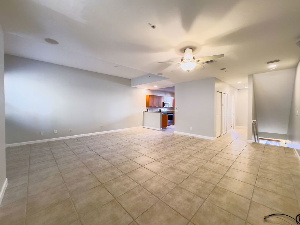 VINTAGE AT LIGHTHOUSE POINT property image