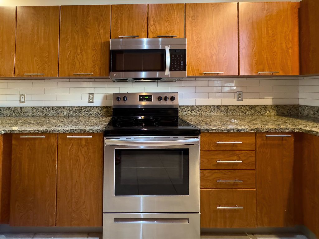 VINTAGE AT LIGHTHOUSE POINT property image